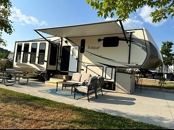 Photo of Rv