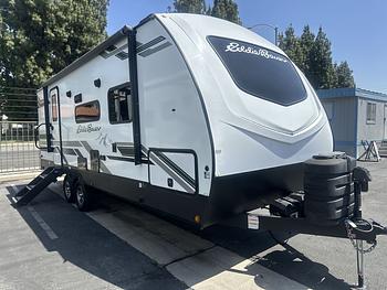 Thumbnail of RV