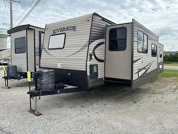 Thumbnail of RV