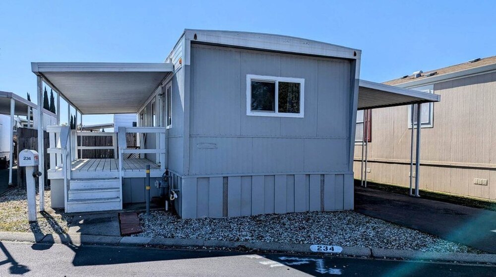 Photo of Mobile Home