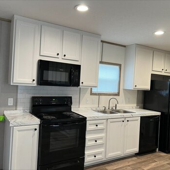 Thumbnail of mobile home