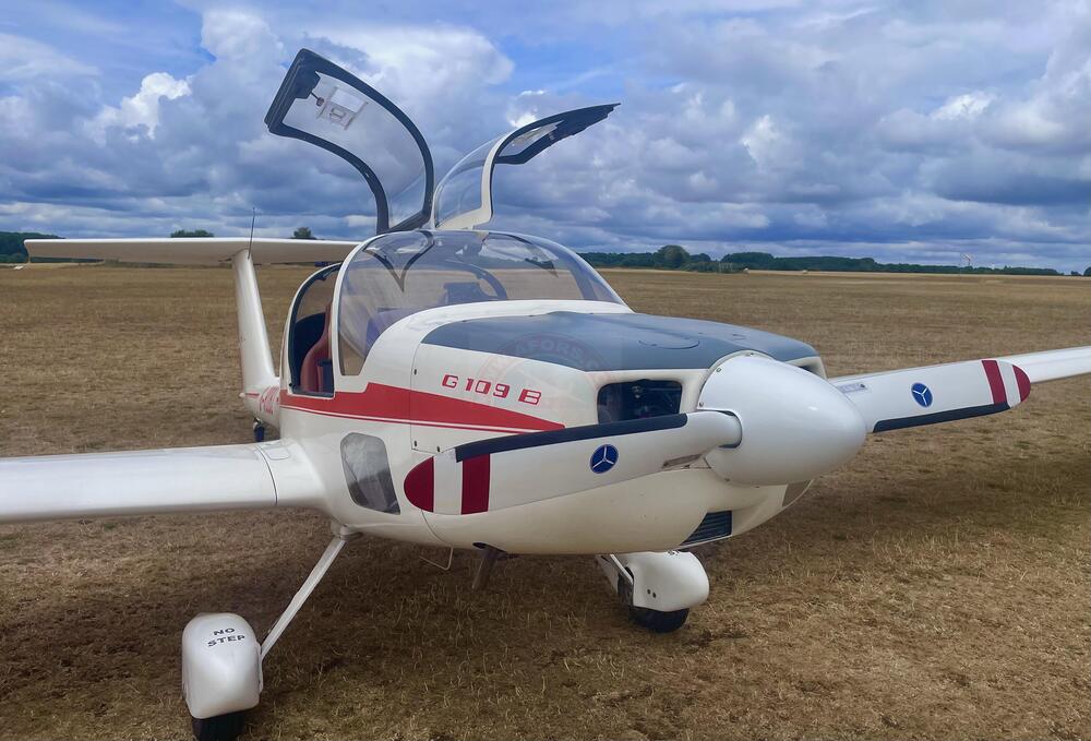 95380cfe-6313-11f0-87ea-b4e35605155b