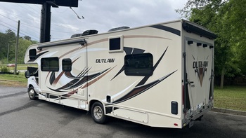 Thumbnail of RV