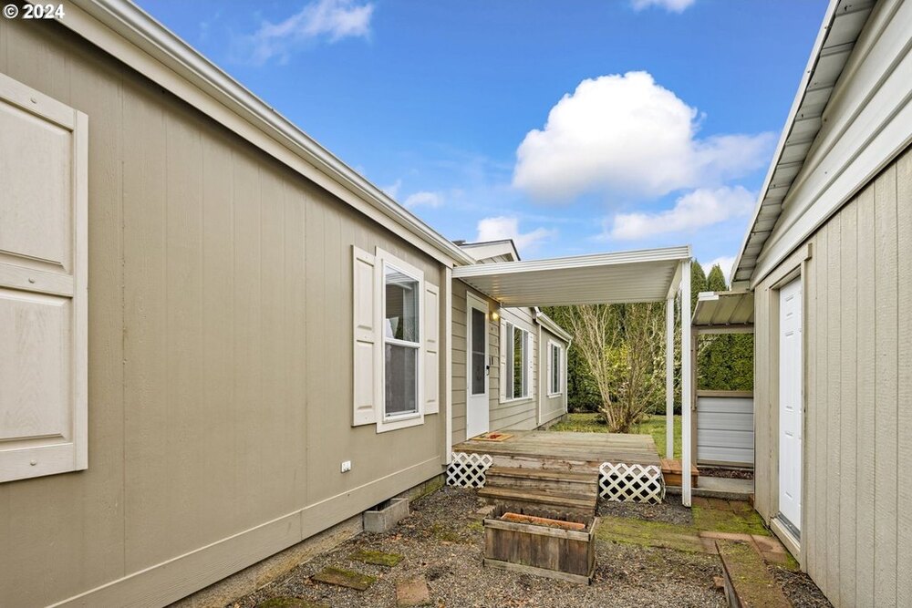 Photo of Mobile Home
