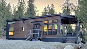 Thumbnail of RV