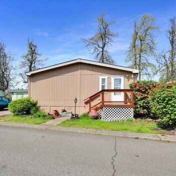 Thumbnail of mobile home