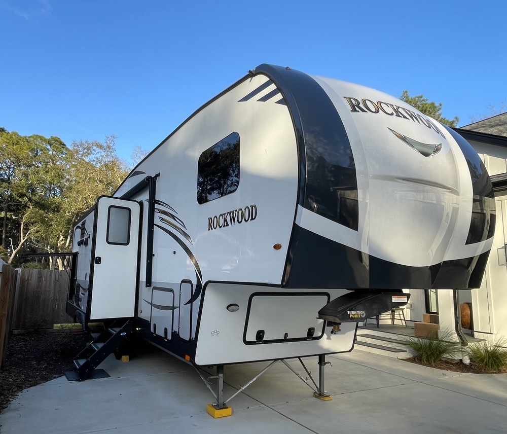 Photo of Rv