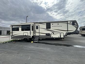 Thumbnail of RV