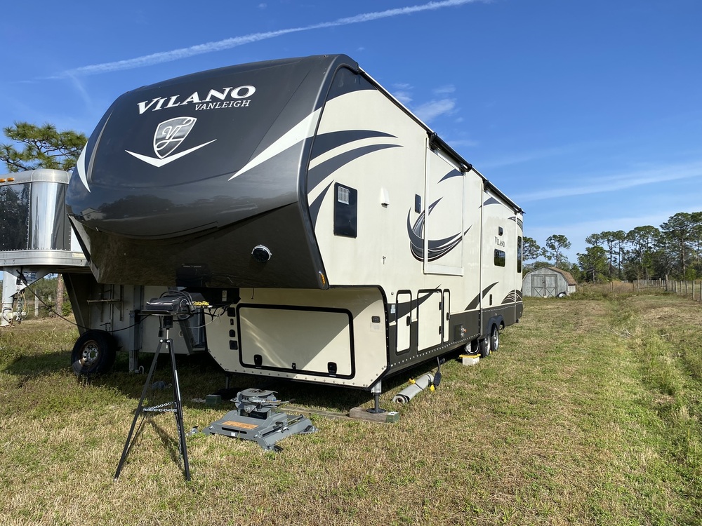 Photo of Rv