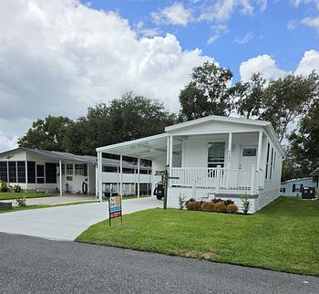 Thumbnail of mobile home