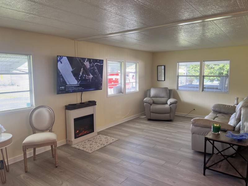 Photo of Mobile Home