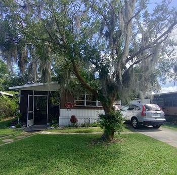Thumbnail of mobile home