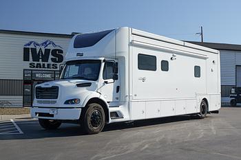Thumbnail of RV