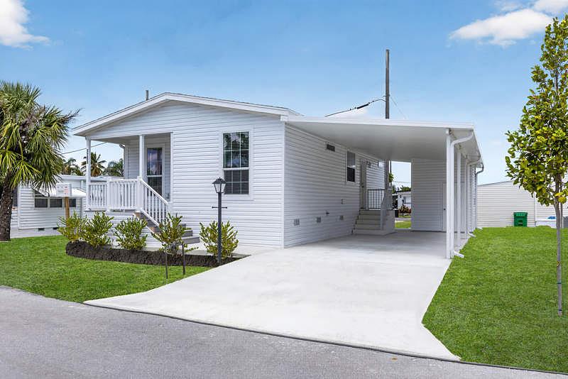 Photo of Mobile Home