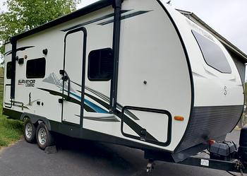 Thumbnail of RV