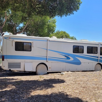 Thumbnail of RV