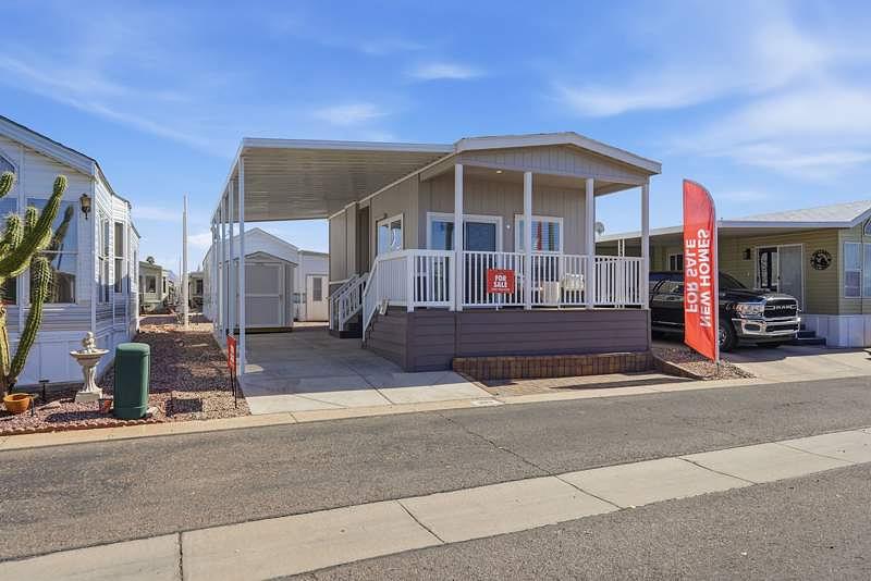 Photo of Mobile Home