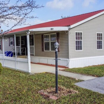 Thumbnail of mobile home