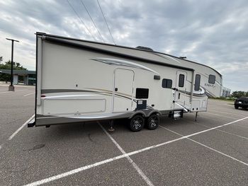 Thumbnail of RV
