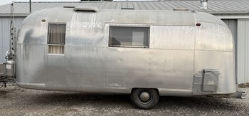 Thumbnail of RV