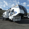 RV for Sale: 2021 FUZION 427