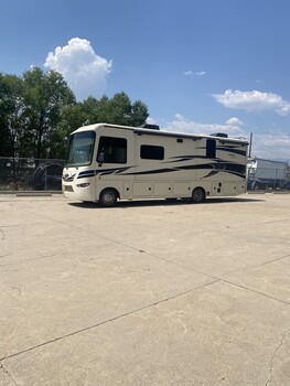 Thumbnail of RV