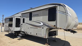 Thumbnail of RV