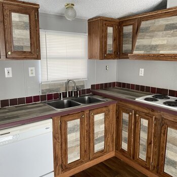 Thumbnail of mobile home