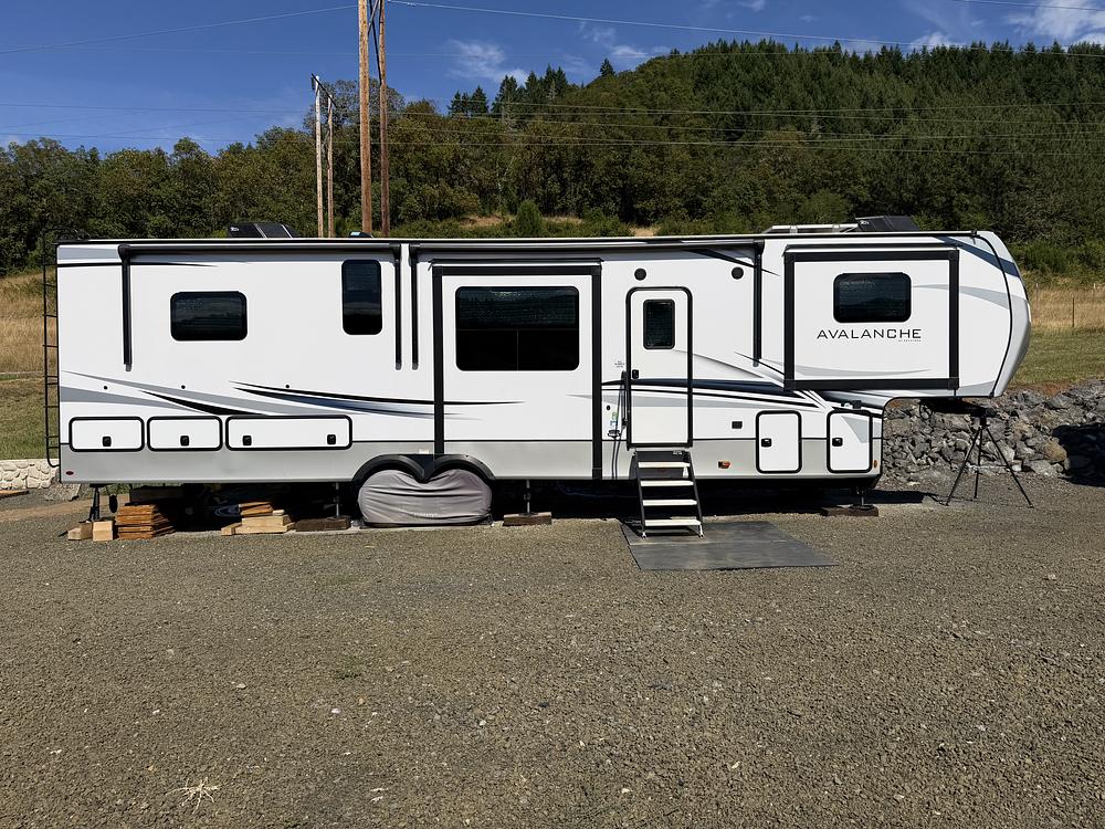 Photo of Rv