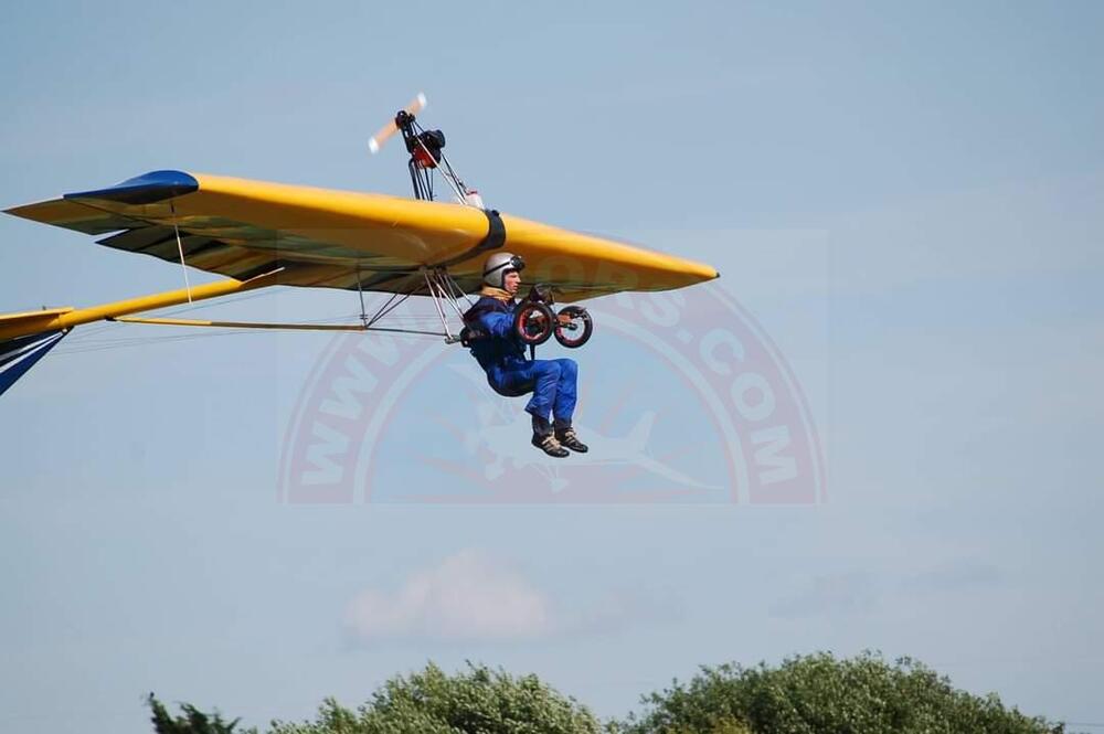 cb56d5b2-9b7b-11f0-87ea-b4e35605155b