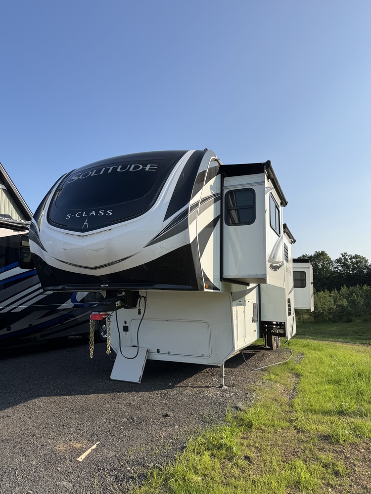 Photo of Rv