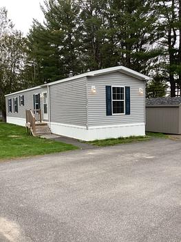 Thumbnail of mobile home