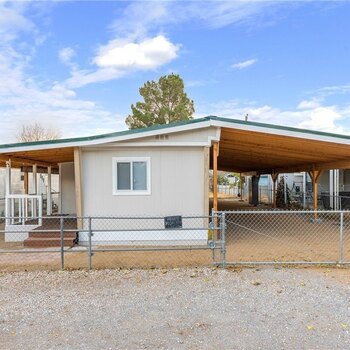 Thumbnail of mobile home