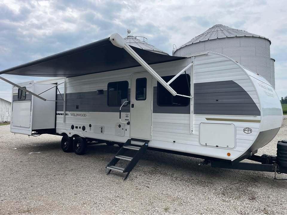 Photo of Rv