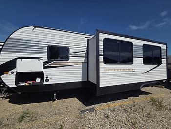 Thumbnail of RV
