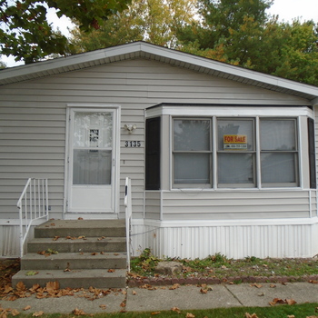 Thumbnail of mobile home