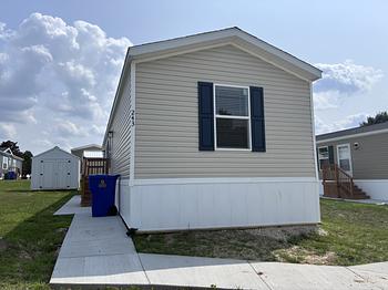 Thumbnail of mobile home