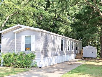 Thumbnail of mobile home