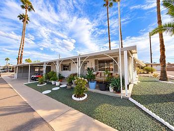 Thumbnail of mobile home