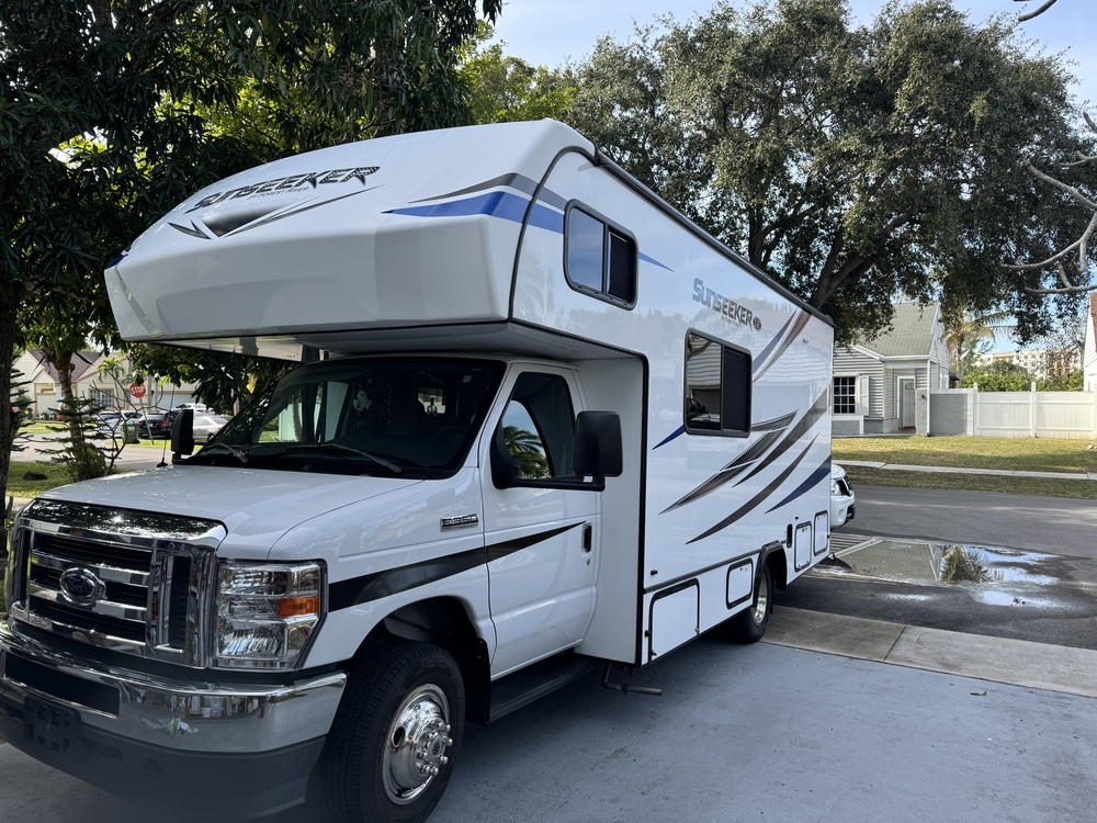 Photo of Rv