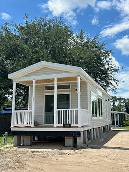 Thumbnail of mobile home
