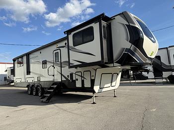 Thumbnail of RV