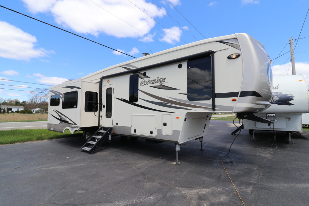 Photo of Rv