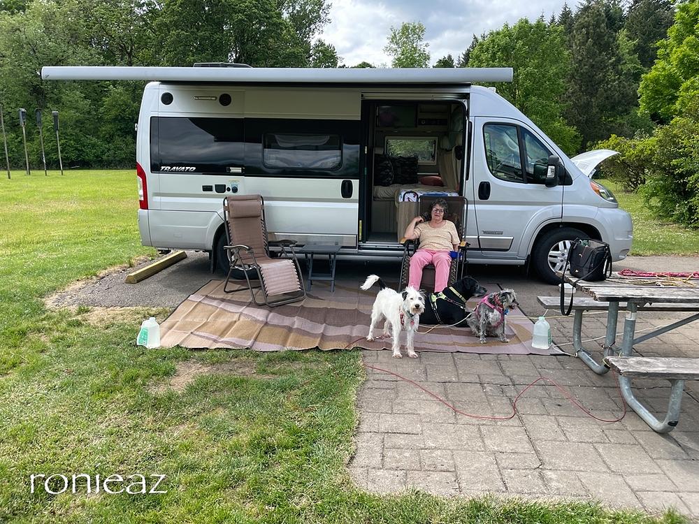 Photo of Rv