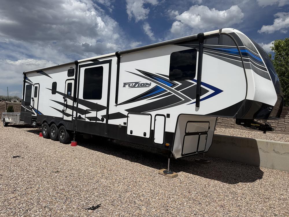 Photo of Rv