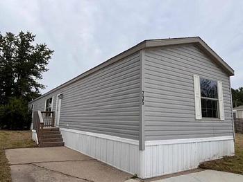 Thumbnail of mobile home