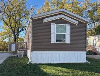 Thumbnail of mobile home