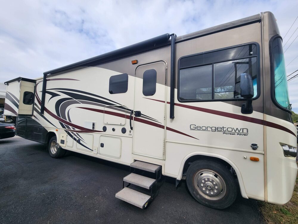 Photo of Rv