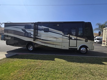 Thumbnail of RV
