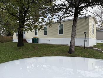 Thumbnail of mobile home